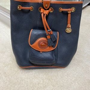 Vintage Dooney Bucket Bag